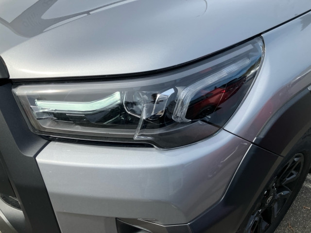Bild 11: Toyota Hilux 2,8 l AT Double Cab Invincible