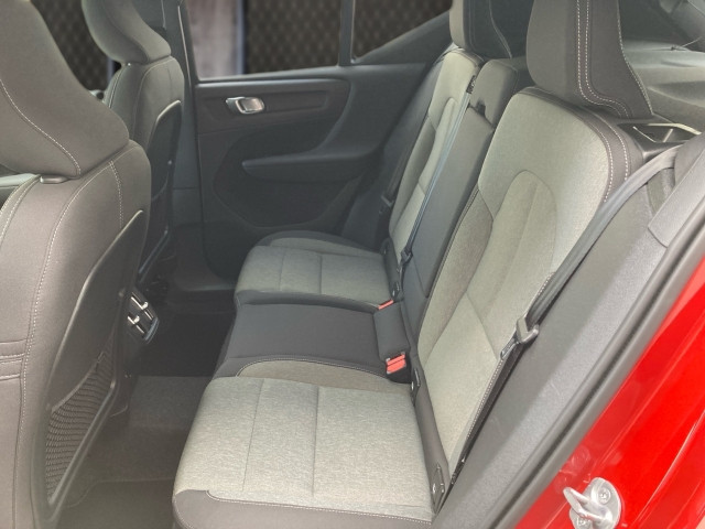 Bild 8: VOLVO PKW XC40 B3 Core Aut.