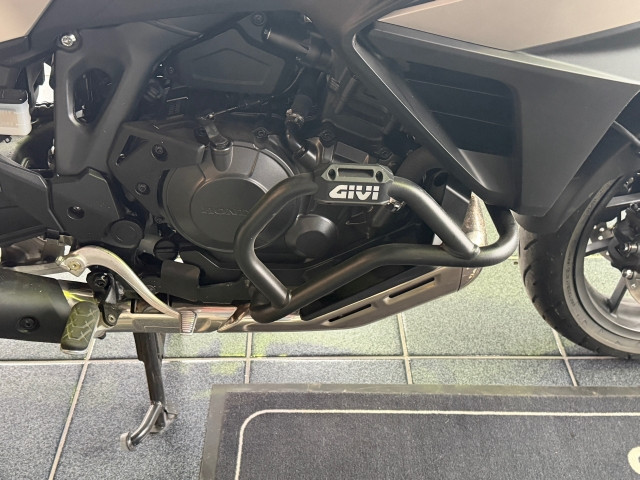 Bild 3: Motorrad Honda NT 1100