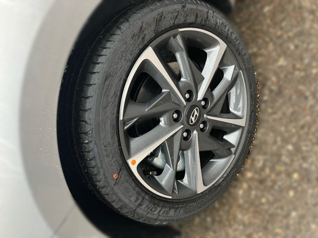Bild 4: Hyundai i30 Kombi - PD GO Plus 1.5 DPI