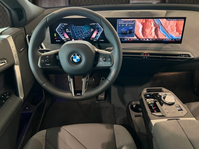 Bild 6: BMW PKW i-Serie iX xDrive45