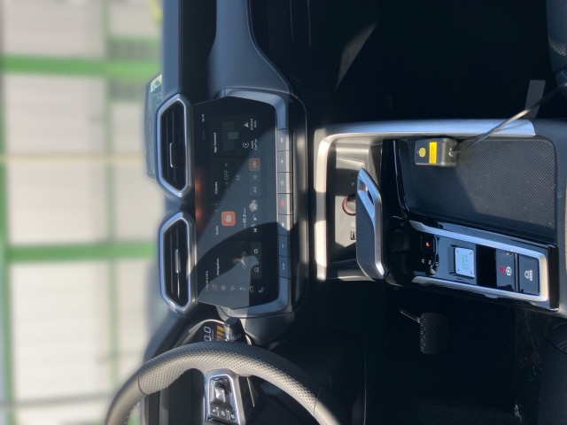 Bild 7: MG ZS HEV Luxury/25