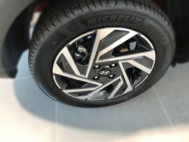 Bild 8: Hyundai Bayon GO Plus 1.2 MPI