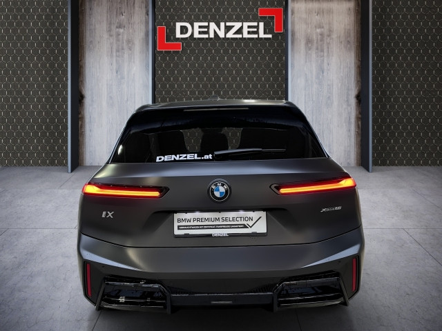 Bild 10: BMW PKW i-Serie iX xDrive60