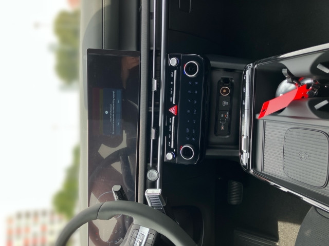 Bild 7: Hyundai Tucson NX4 20th Anniversary 1,6 T-GDi PHEV 4WD AT t5pa1