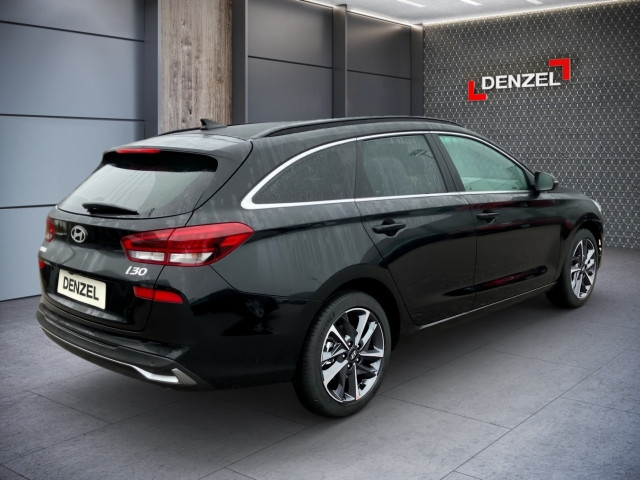 Bild 3: Hyundai i30 Kombi - PD GO Plus 1.5 DPI