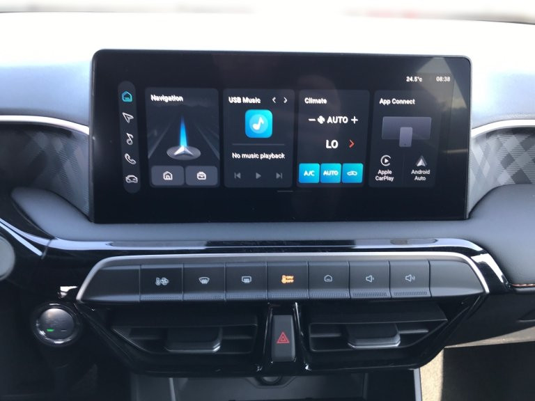 Bild 12: MG MG3 1,5 HEV Luxury MY25.5