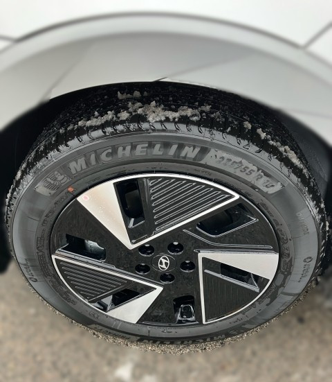 Bild 4: Hyundai IONIQ 5 Prestige Line 84kWh 4WD