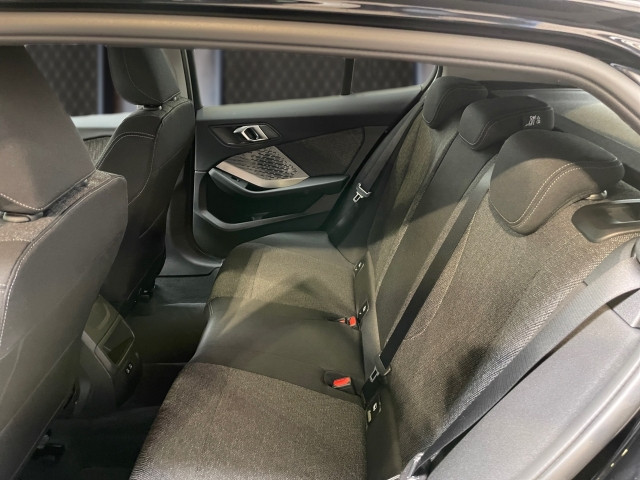 Bild 8: BMW 116 5-Tüerer F70