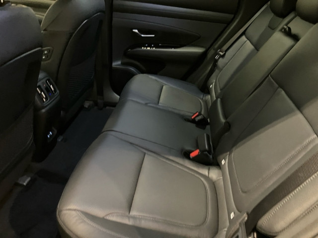 Bild 8: Hyundai Tucson NX4 Prestige Line 1,6 T-GDi PHEV 4WD AT