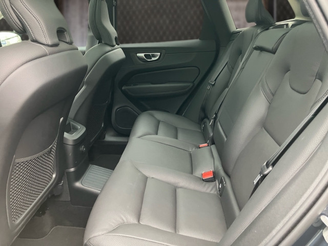 Bild 8: VOLVO PKW XC60 Ultra, T6 Plug-in Hybrid, Elektrisch/Benzin, Dark