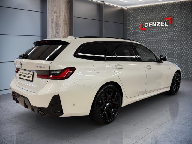 Bild 3: BMW 330e xDrive Touring G21