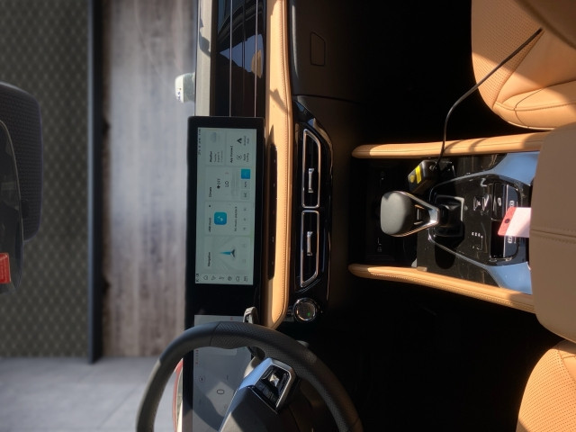 Bild 7: MG HS PHEV+ Luxury Teilleder