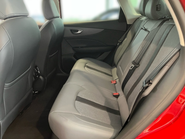 Bild 10: MG S5 Luxury 64kwh