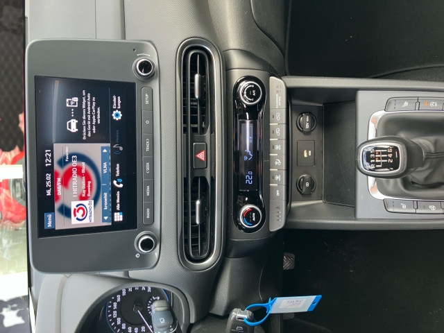 Bild 6: Hyundai Kona 1,0 T-GDi 2WD E