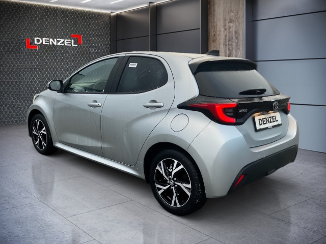 Bild 2: Toyota Yaris - 1,5 l, 116 PS 5-tg. Active Drive