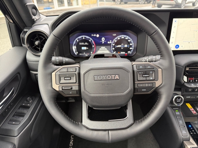 Bild 11: Toyota Land Cruiser Lounge