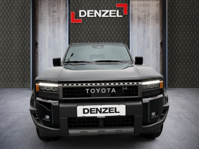 Bild 1: Toyota Land Cruiser Lounge