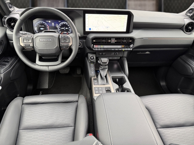 Bild 4: Toyota Land Cruiser Lounge