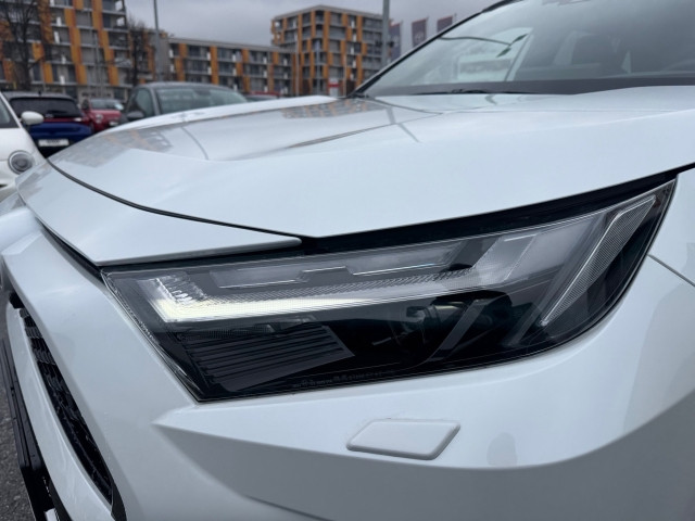 Bild 12: Toyota RAV4 Active 2,5, 306 PS 4x4 Plug-In