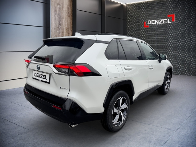 Bild 3: Toyota RAV4 Active 2,5, 306 PS 4x4 Plug-In Hybrid