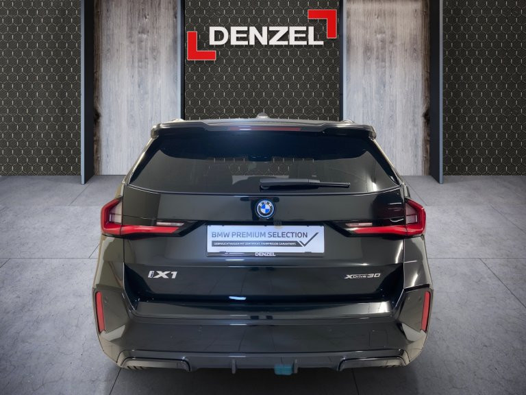 Bild 4: BMW iX1 xDrive30 U11 XE2