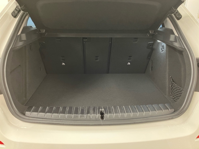 Bild 9: BMW 118i 5-Türer F40