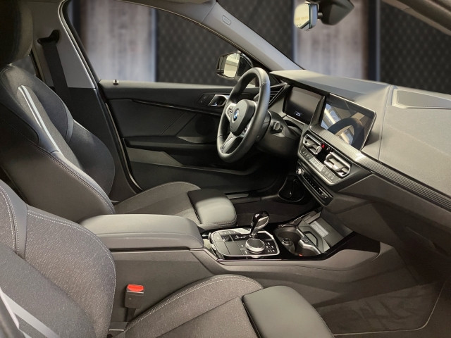 Bild 5: BMW 118i 5-Türer F40