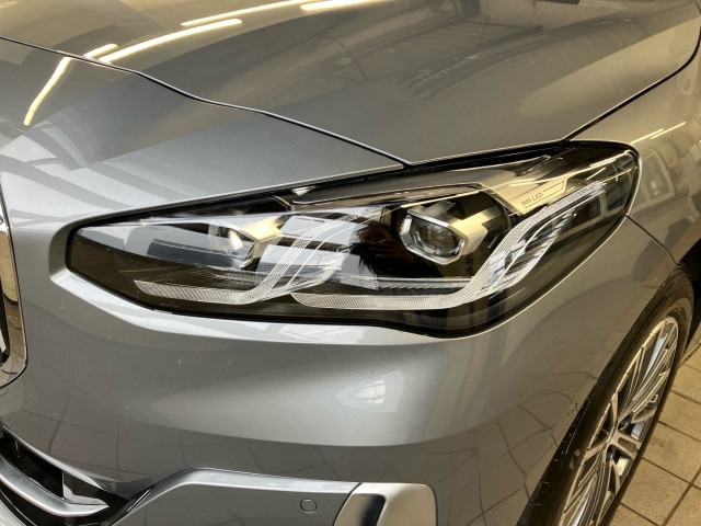 Bild 11: BMW 218d Active Tourer B47 U06
