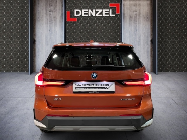 Bild 10: BMW X1 xDrive30e U11 XB2