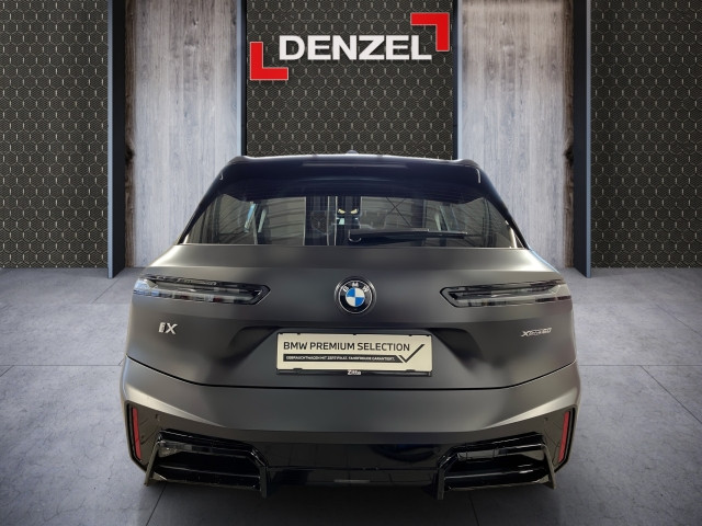 Bild 10: BMW PKW i-Serie iX xDrive60