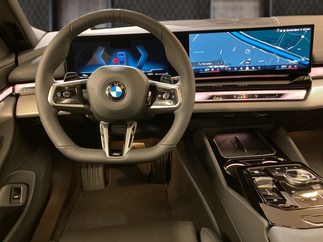 Bild 11: BMW 520d xDrive Touring G61 B47