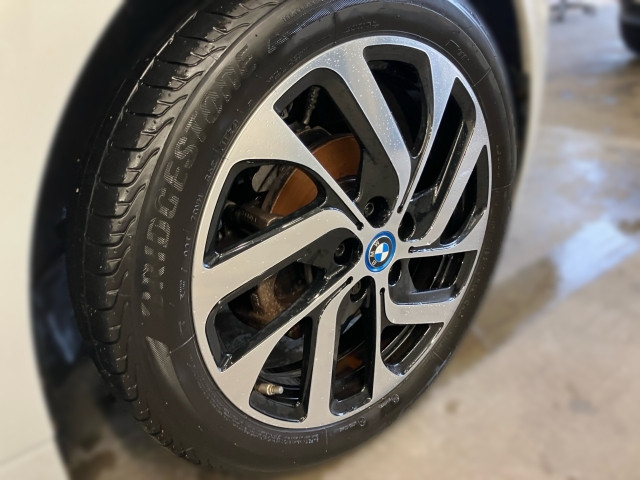 Bild 4: BMW PKW i-Serie i3 120AhA eDrive I01 Facelift (LCI) IB1