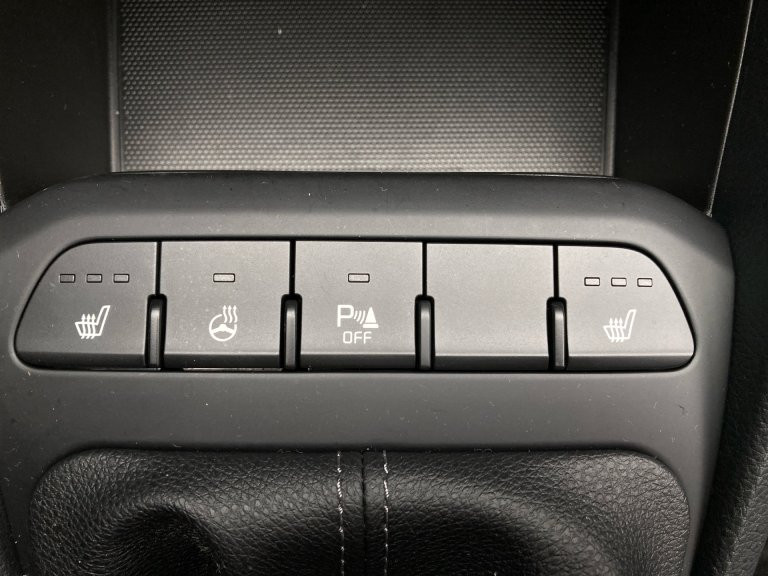 Bild 13: Kia STONIC/TITAN/1.0/TGDI/MT6/100/P1