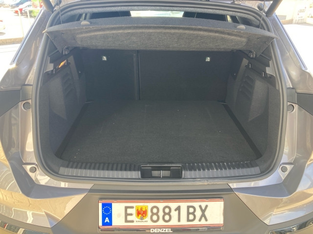 Bild 9: Mitsubishi Grandis 1,3 Petrol Intense S+C+T 26