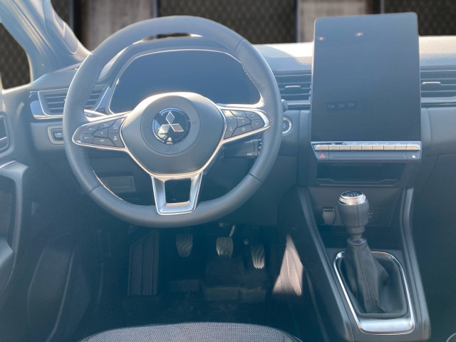 Bild 6: Mitsubishi Grandis 1,3 Petrol Intense S+C+T 26