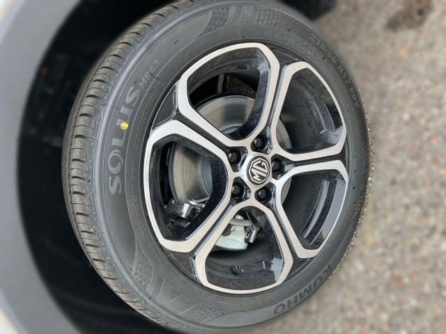 Bild 4: MG ZS HEV Comfort/25.5