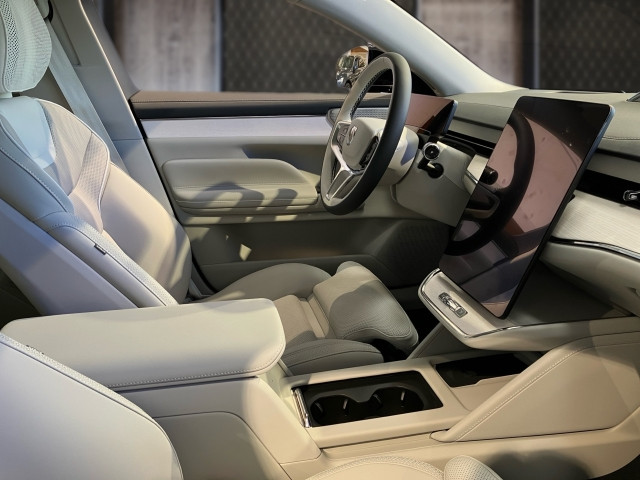 Bild 6: VOLVO PKW ES90 Ultra, Single Motor Extended Range, Vollelektrisch