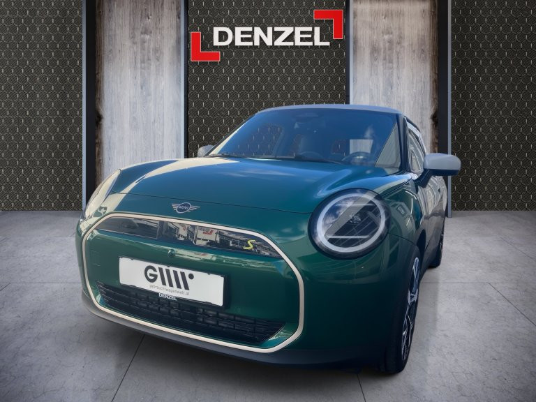 Bild 1: Mini Cooper SE J01
