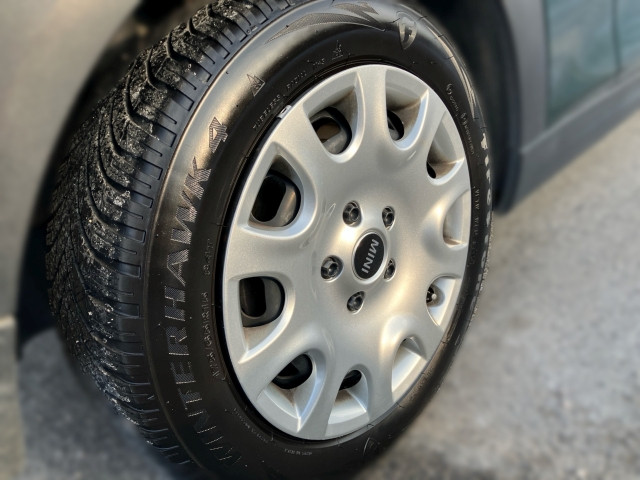 Bild 4: Mini MINI One Cabrio F57