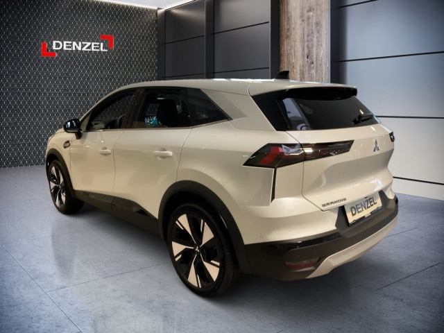 Bild 2: Mitsubishi Grandis 1,3 Petrol Intense S+C+T 26