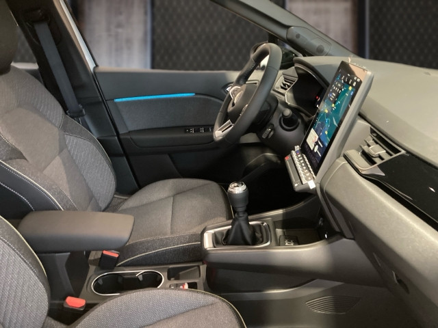 Bild 5: Mitsubishi Grandis 1,3 Petrol Intense S+C+T 26