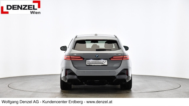 Bild 3: BMW i5 eDrive40 Touring G61
