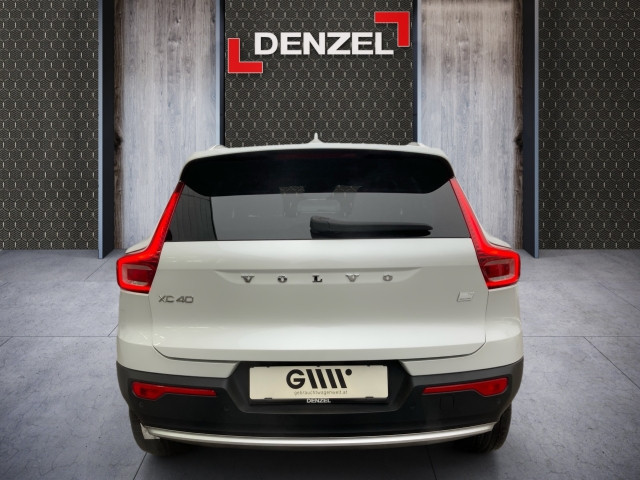 Bild 10: VOLVO PKW XC40 T4 Recharge PHEV