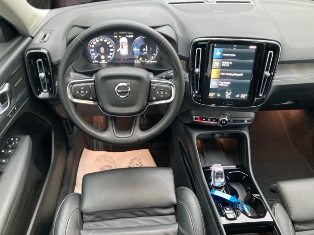 Bild 6: VOLVO PKW XC40 T4 Recharge PHEV