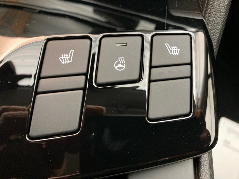 Bild 13: Kia SPORTAGE/SILBER/UVO/1.6/TGDI/48V/DCT7/0/160/ISG