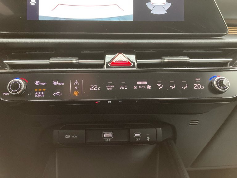 Bild 14: Kia NIROEV/GOLD/E-MOTOR/64,8KWH/AT/204/CR/SD