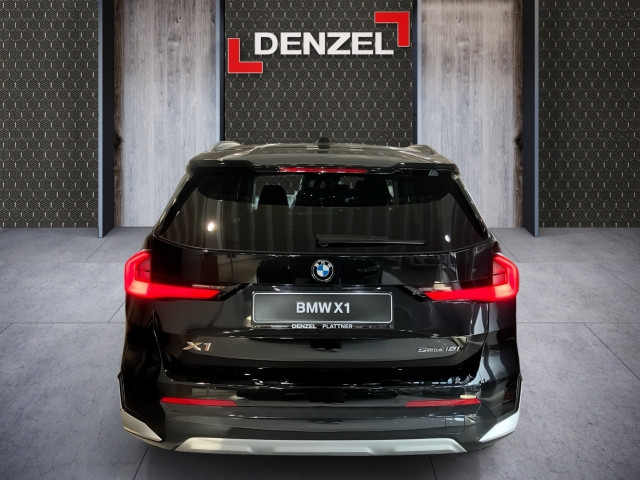 Bild 12: BMW X1 sDrive18i U11 B38
