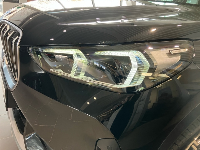 Bild 3: BMW X1 sDrive18i U11 B38