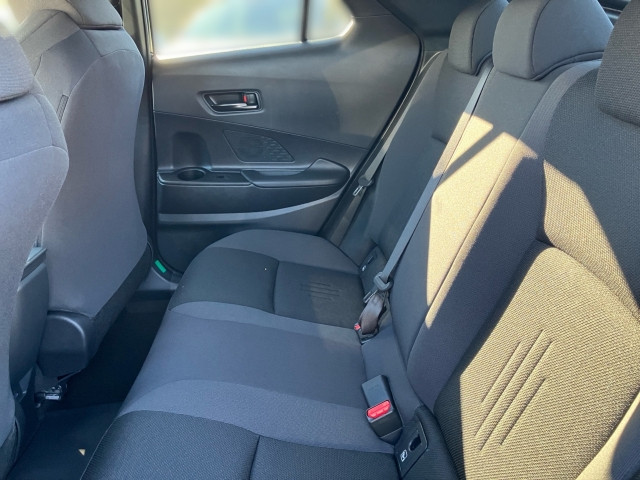 Bild 8: Toyota C-HR - 2,0 l Plugin 4x2  Active Drive CV